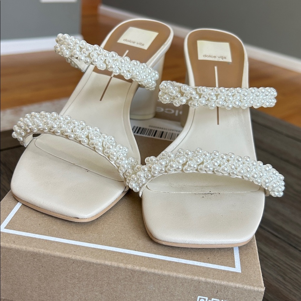 Dolce vita Noel vanilla pearls heels (wide) - Picture 6 of 11